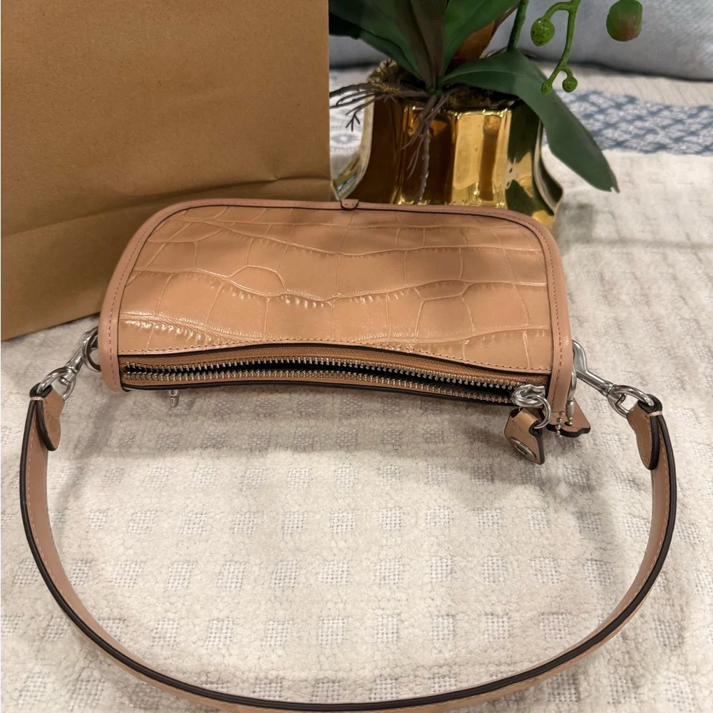 Coach Croc-Embossed Leather Swinger 20, BRAND NEW! - Picture 2 of 12